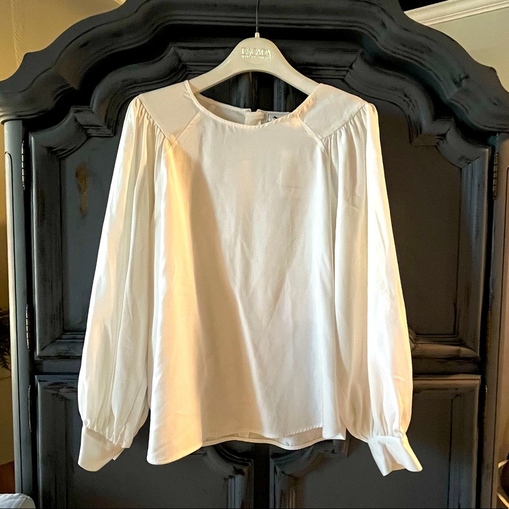 Club Monaco Cream Blouse